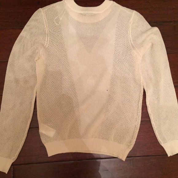 H&M Sweater - Picture 2 of 4